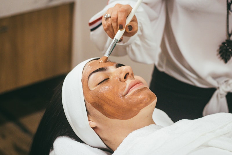 Dettagli di benessere e relax in salottino tisane